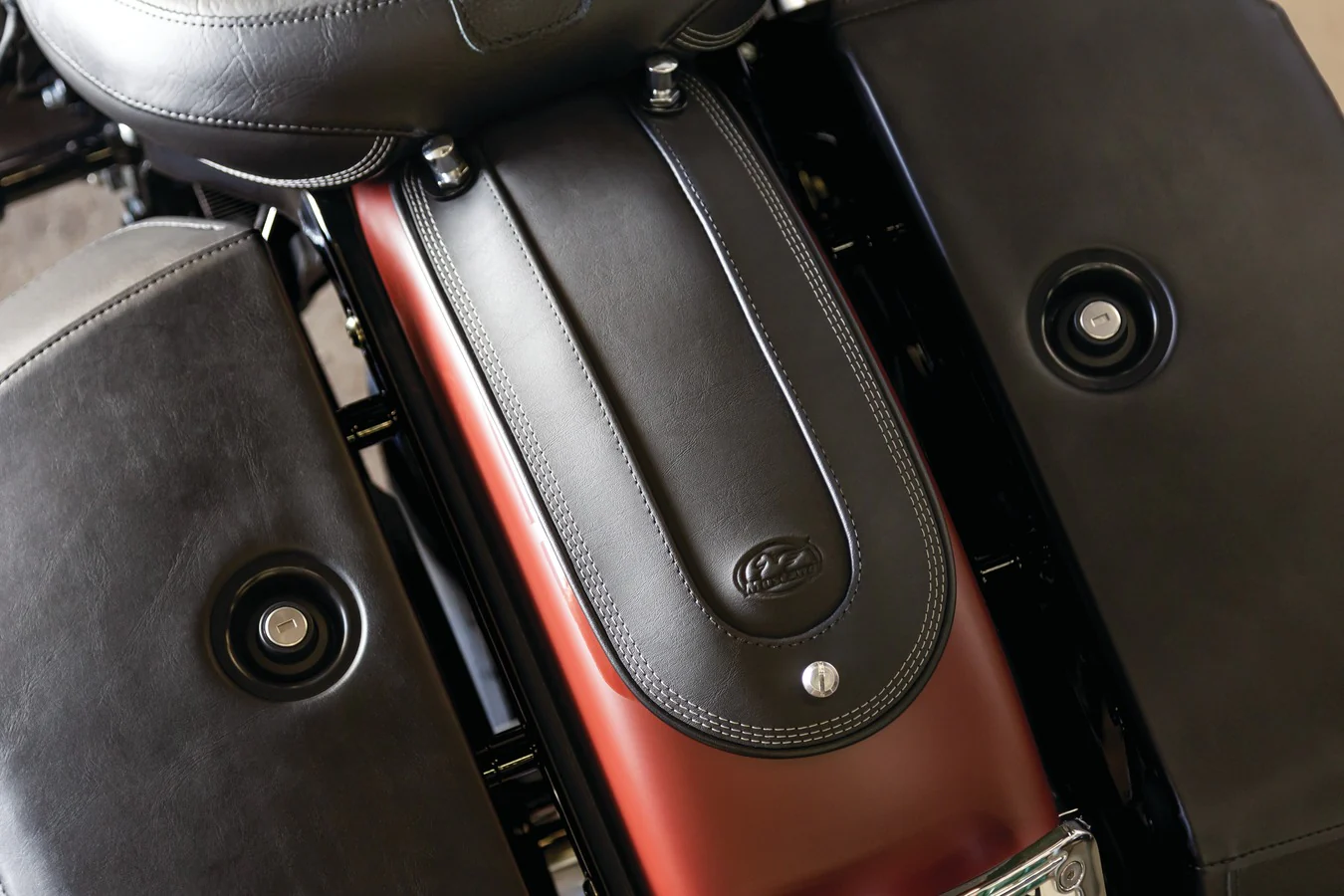 Fender Bib for Harley-Davidson Softail Heritage & Deluxe 2018-2025